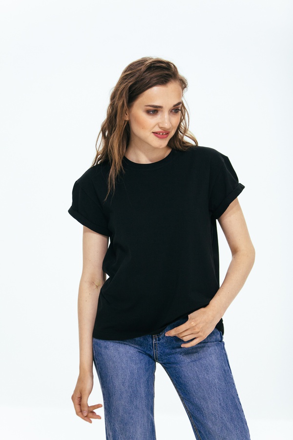 Футболка черная, рукав с подворотом