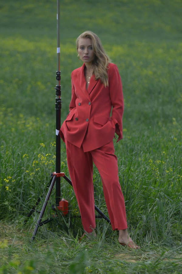 Костюм June, красный