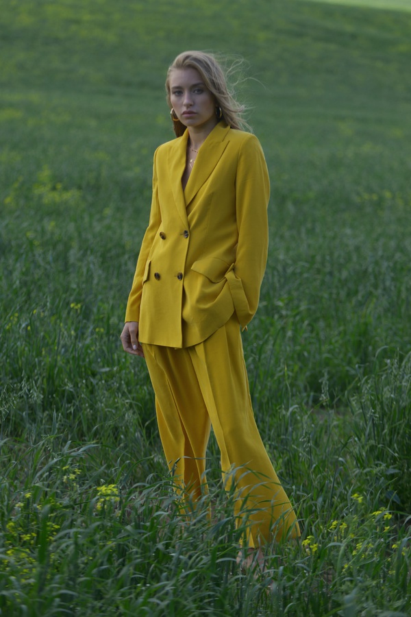 Костюм June, горчичный